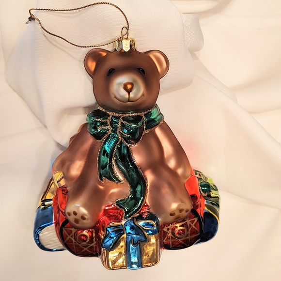 Fitz & Floyd. Beautiful Hand Blown Glass Teddy Bear Ornament. - Picture 1 of 9